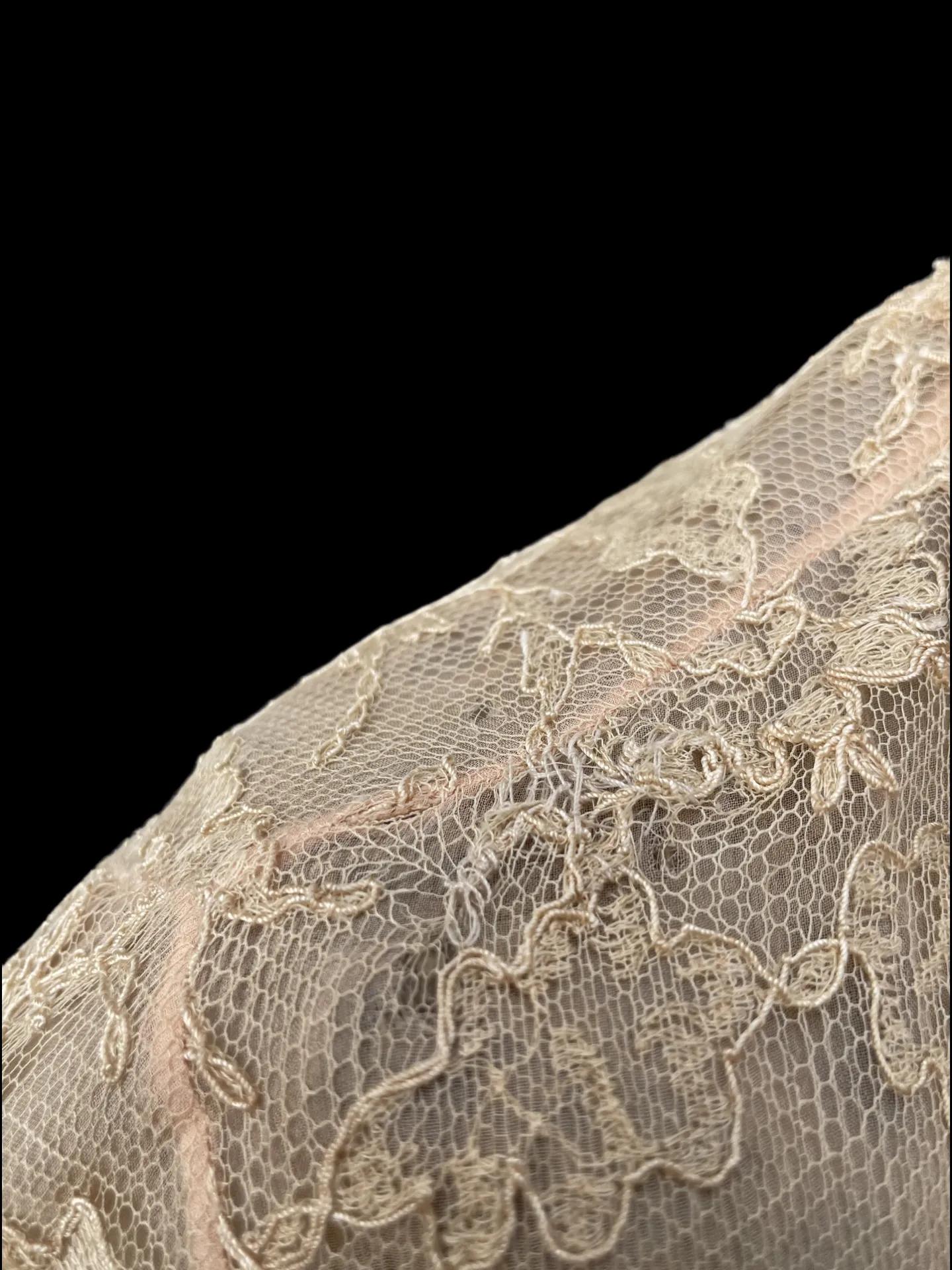 1930s Lace Mink Trim Wrap Peignoir