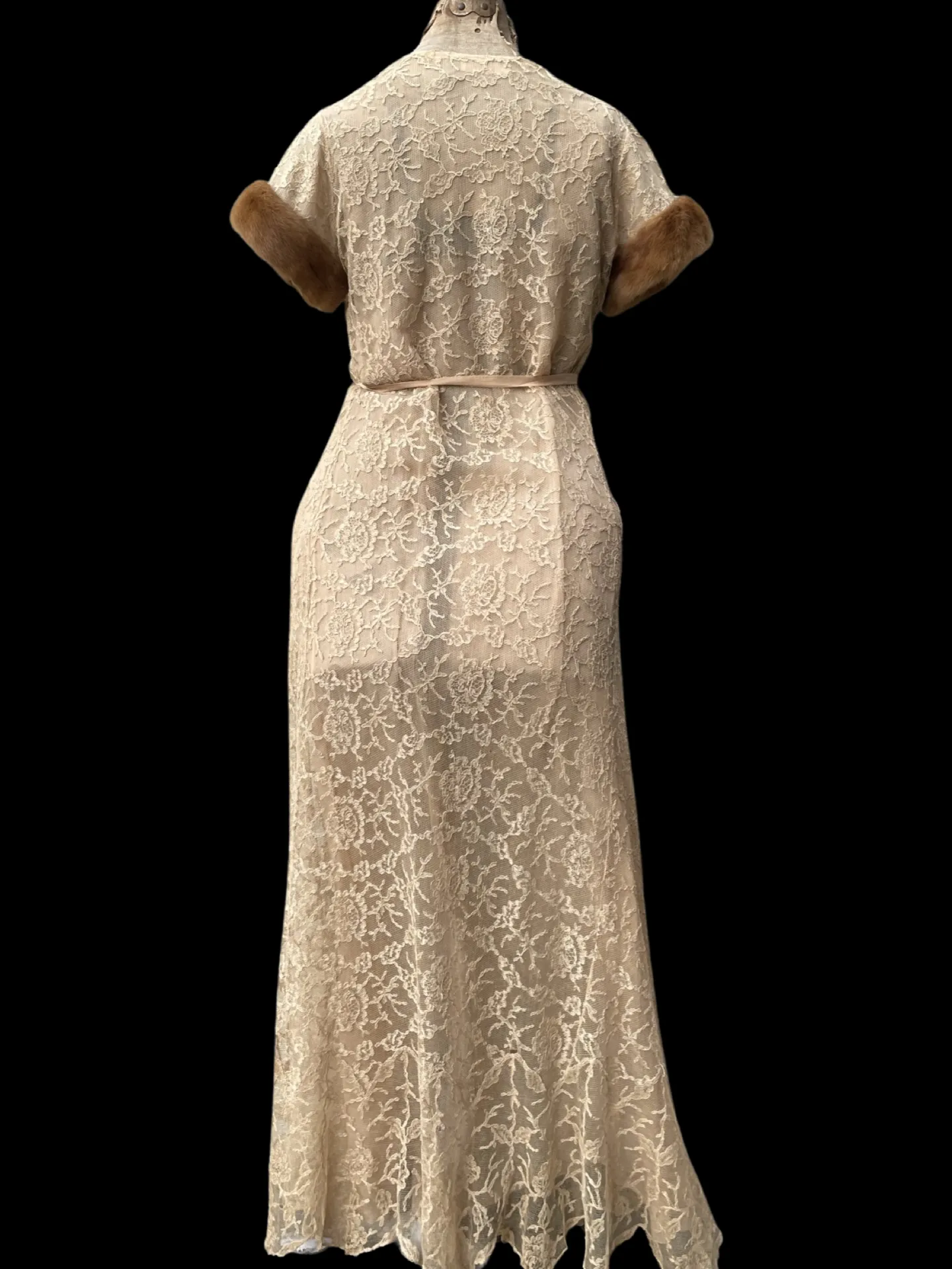 1930s Lace Mink Trim Wrap Peignoir