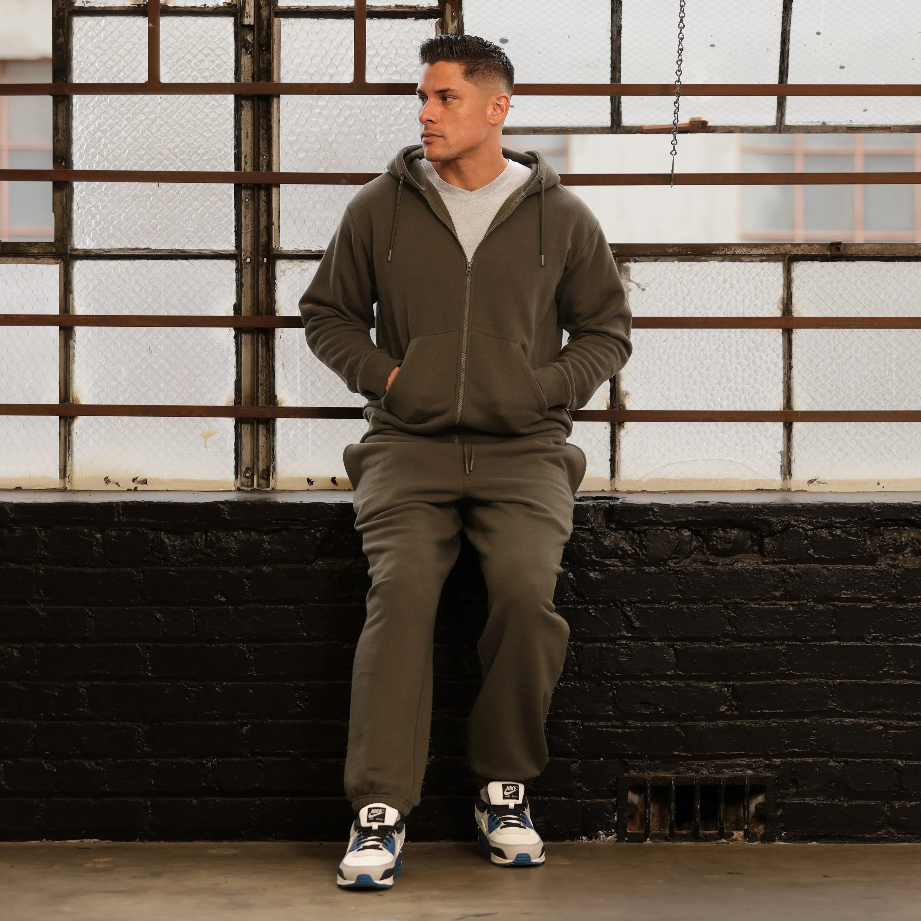 Classic Fleece Hometown Sweatpant - Mens