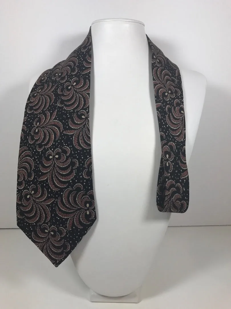 GIORGIO ARMANI Navy Neck Tie w/Fleur De Lis Pattern 56 in.