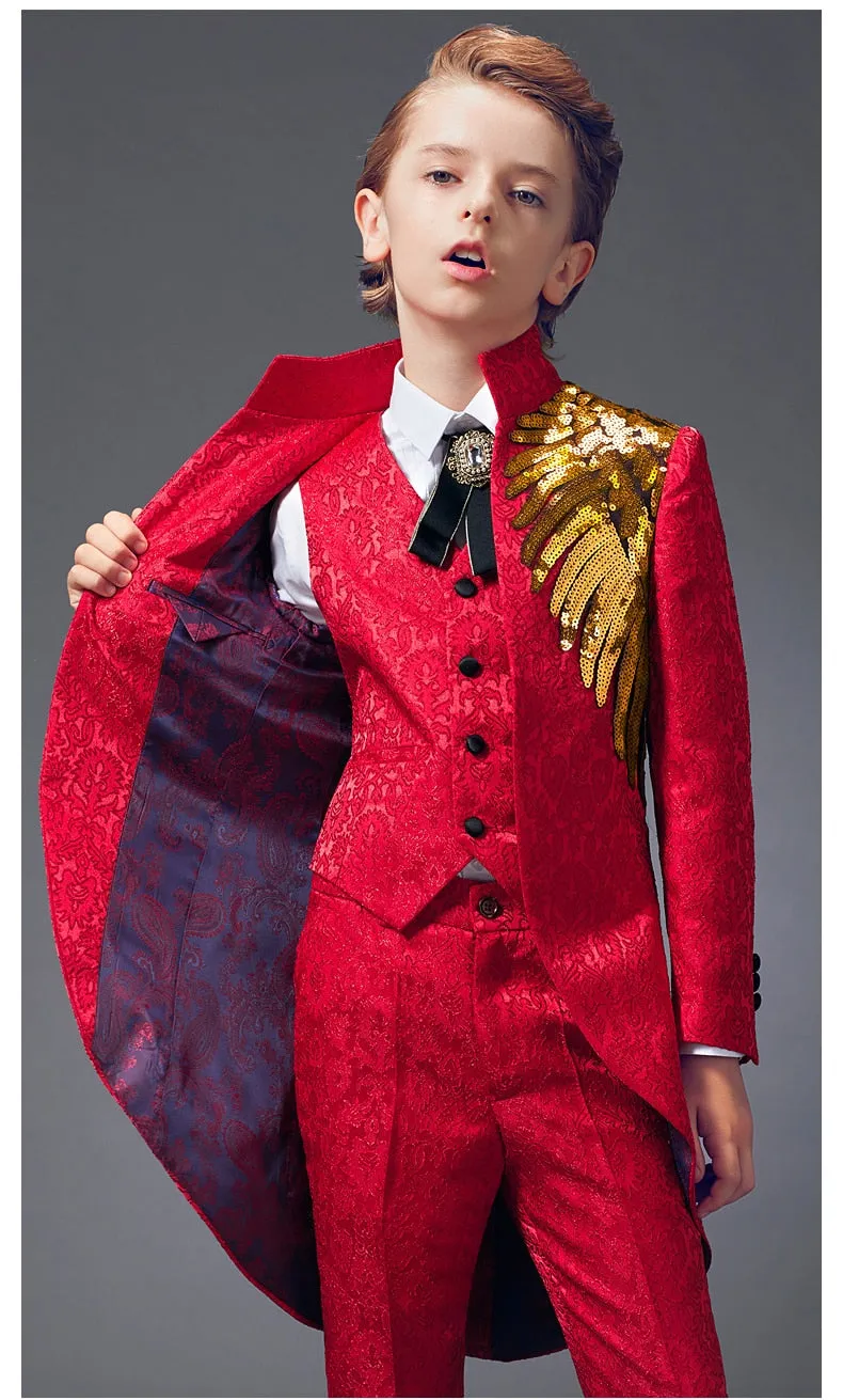 Hollywood Red Gold Tuxedo