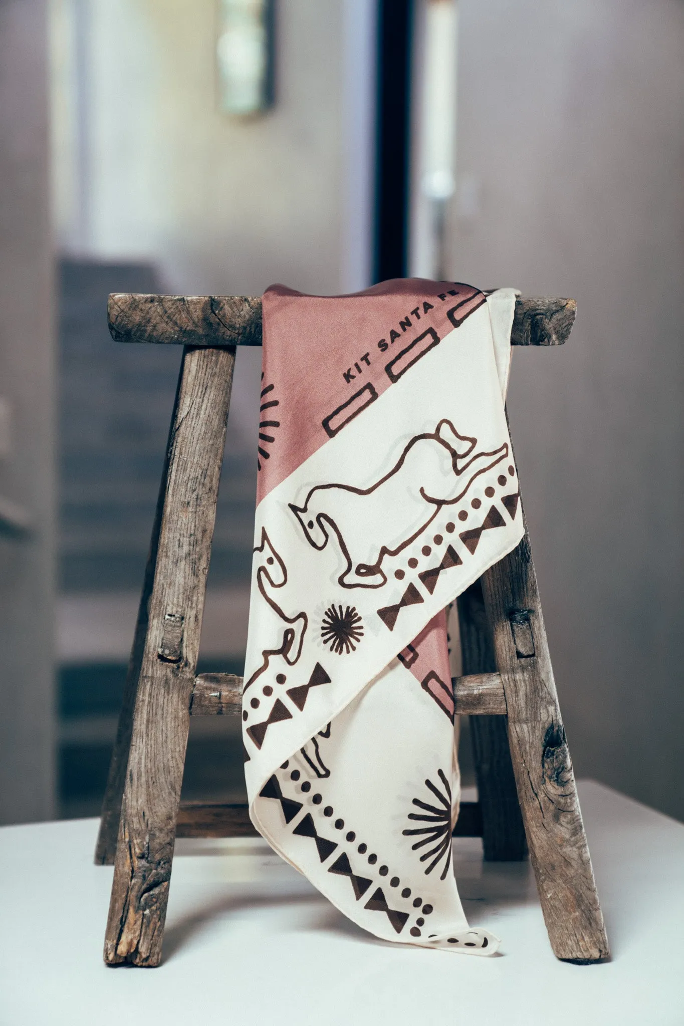 Ivory and Rosewood Two-Tone Wild Rag