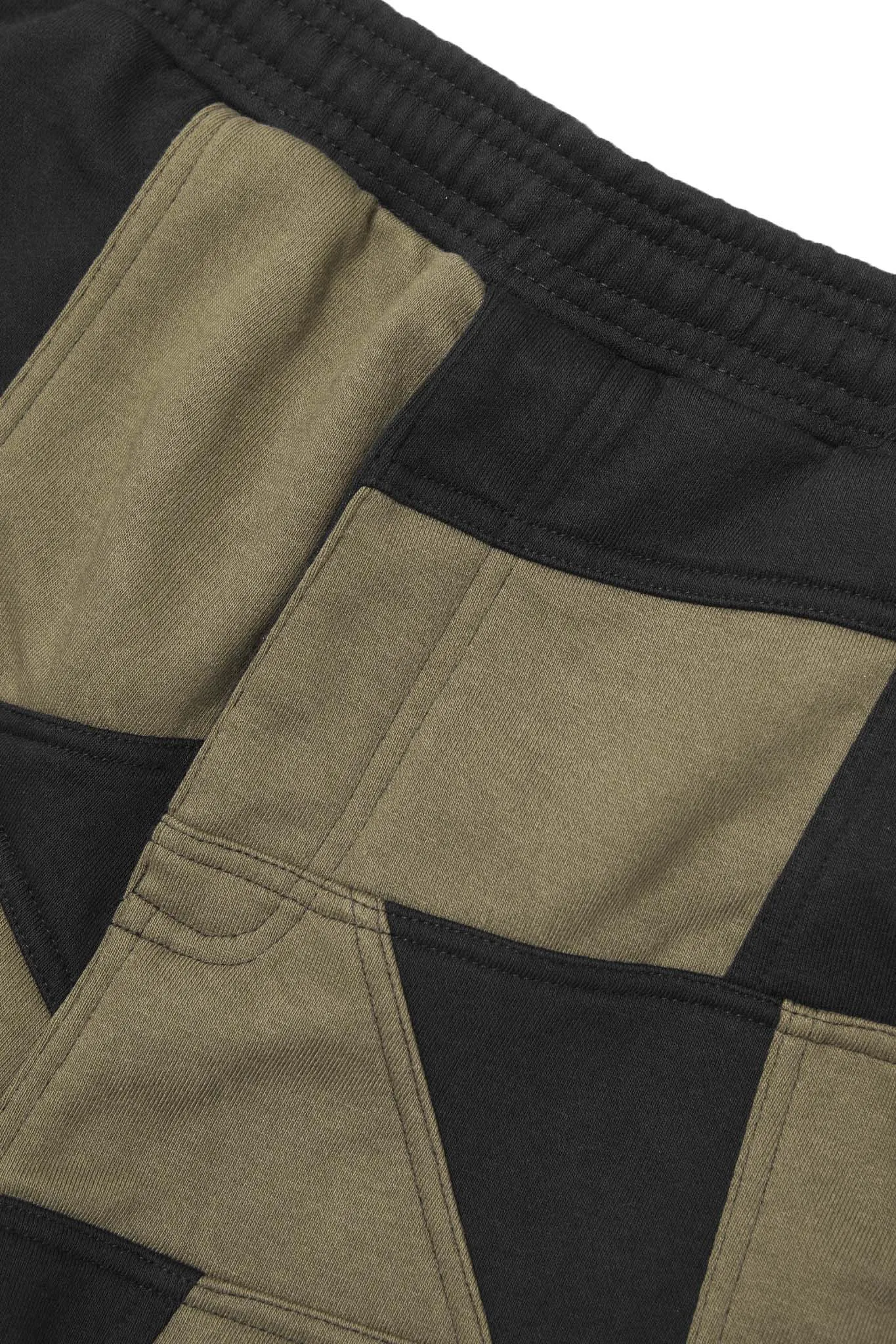 NEEDLEWORK SWEATSHORTS IN TAIGA