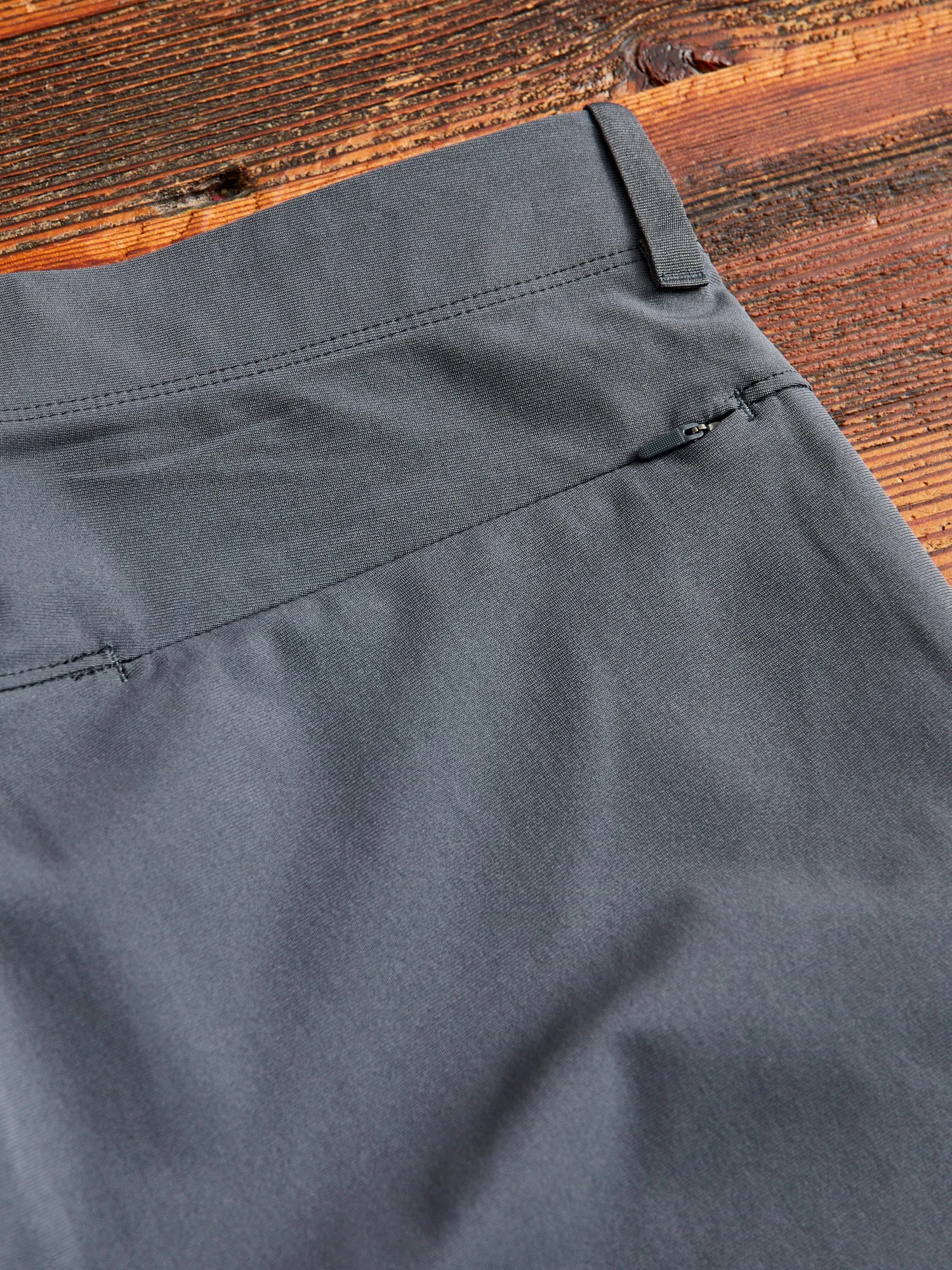 Primeflex Coach's Short in Charcoal