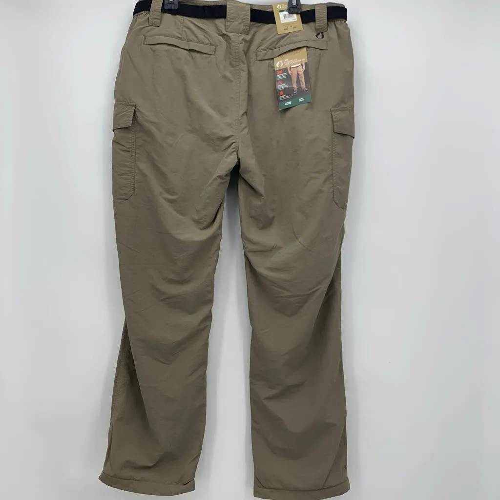 The American Outdoorsman Pants NWT