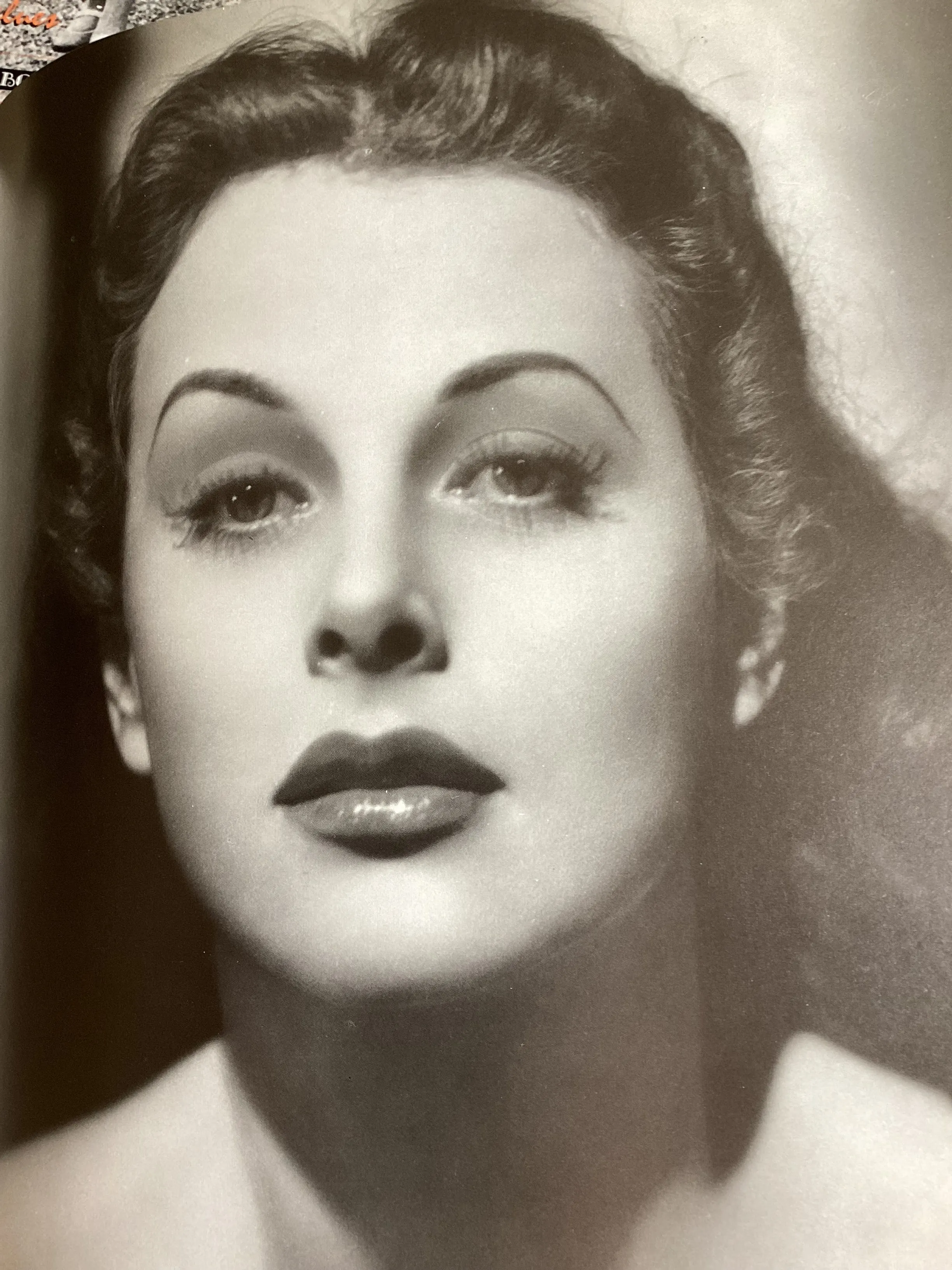 The Image Makers : Sixty Years of Hollywood Glamour
