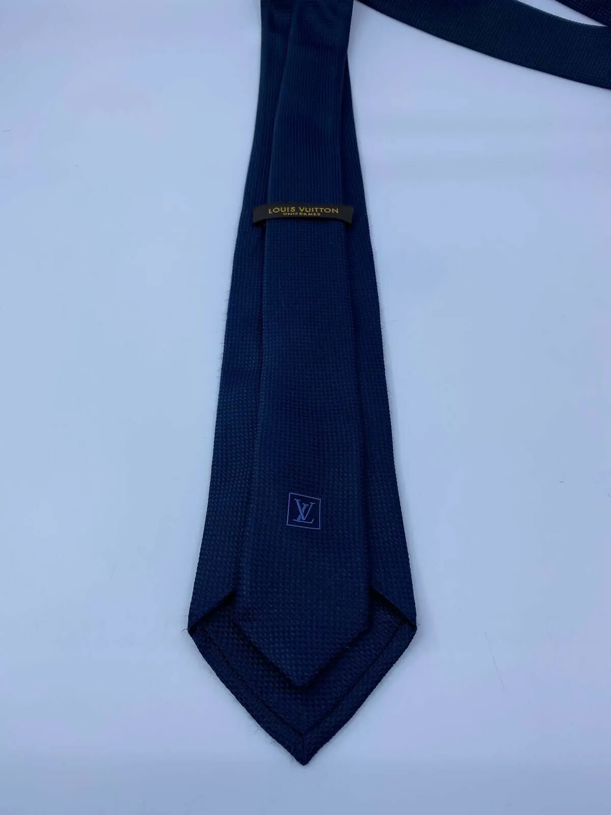 Uniformes Navy Woven 100% Silk Tie