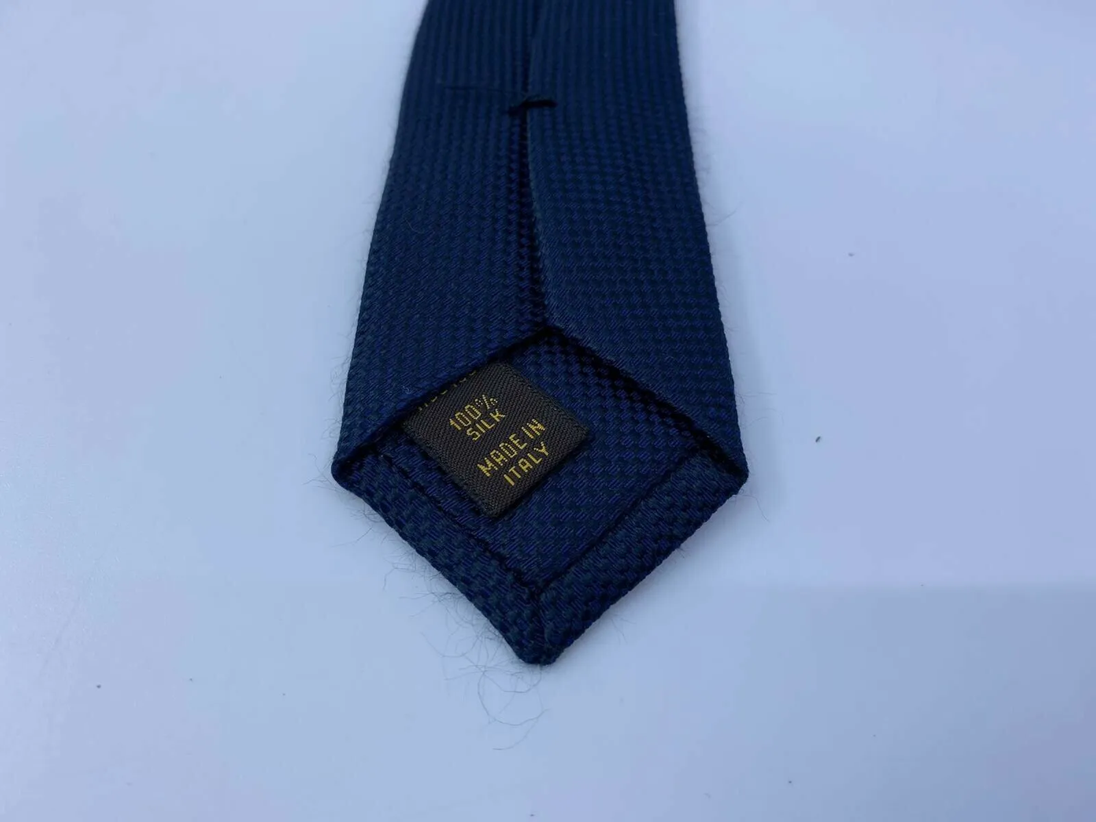 Uniformes Navy Woven 100% Silk Tie