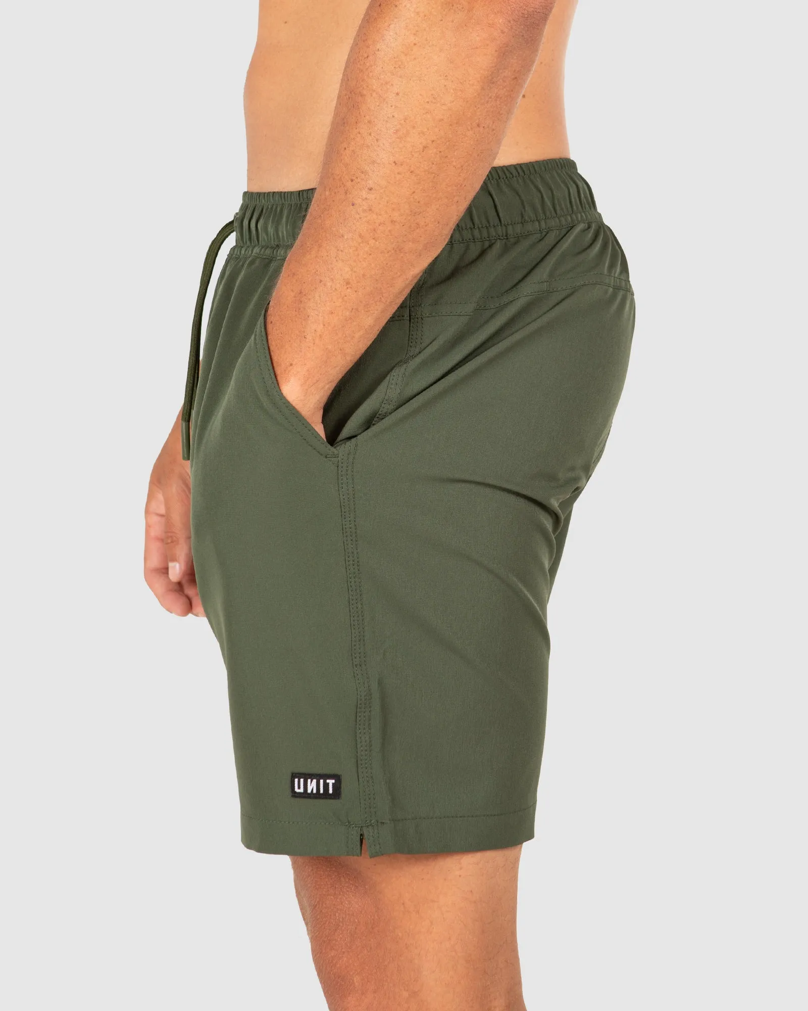 UNIT Mens Block Elastic 16" Shorts